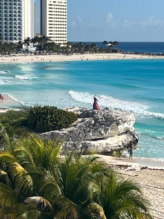 1 Bedroom Seaview Condo In Ocean Dream Resort Cancun Bagian luar foto
